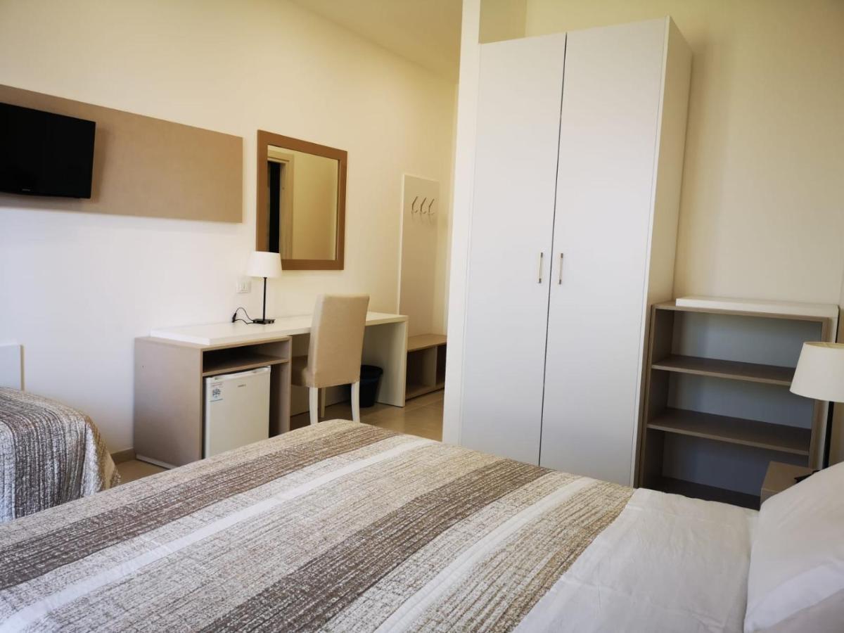 Hotel Jonio Lido di Noto Buitenkant foto