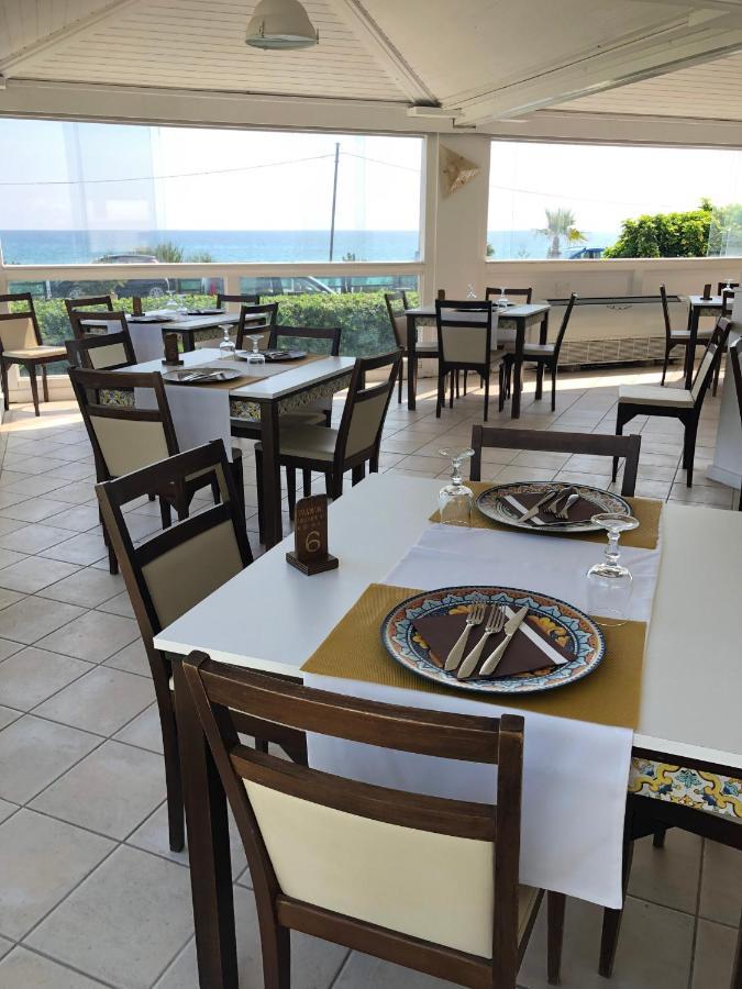 Hotel Jonio Lido di Noto Buitenkant foto