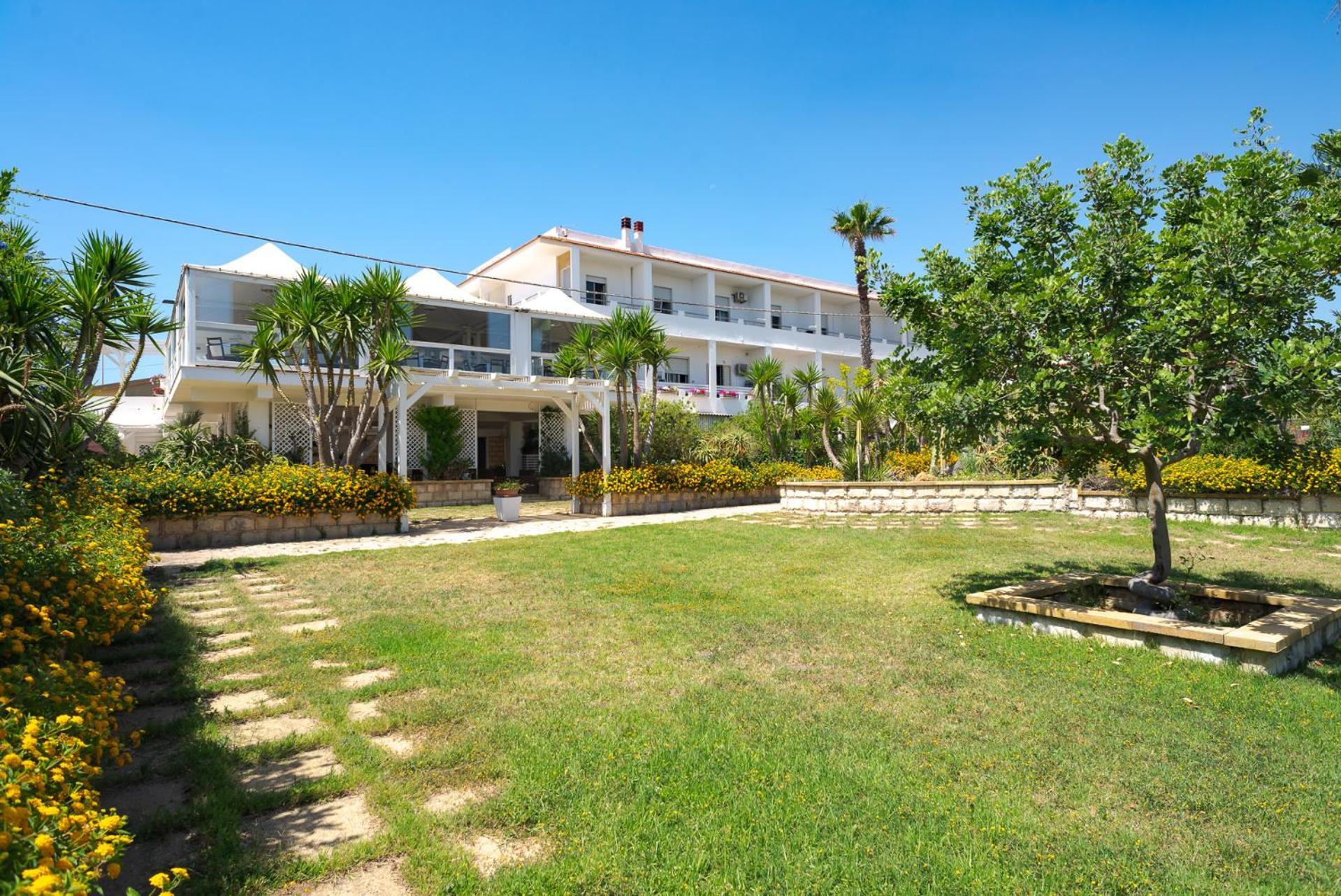 Hotel Jonio Lido di Noto Buitenkant foto