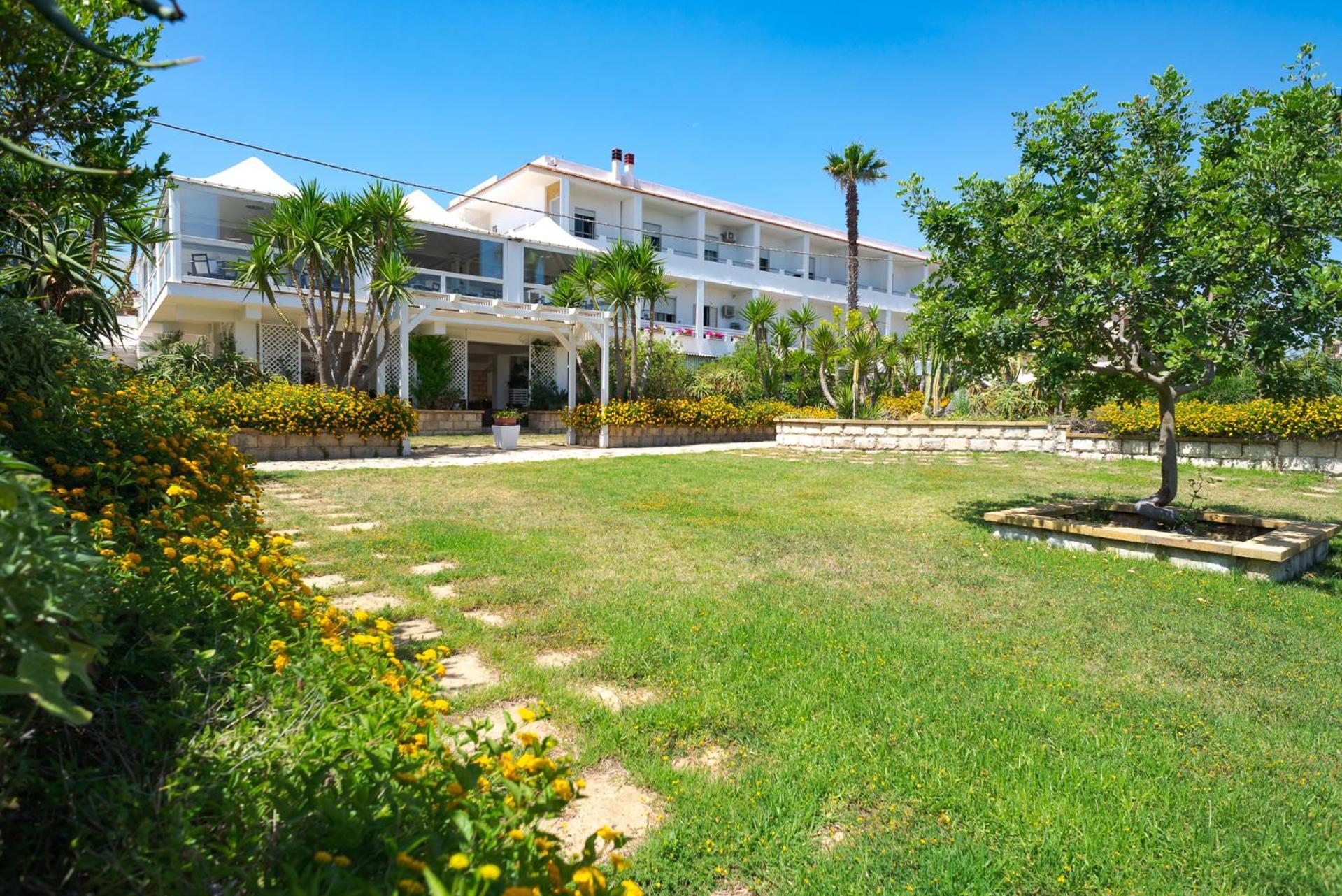 Hotel Jonio Lido di Noto Buitenkant foto