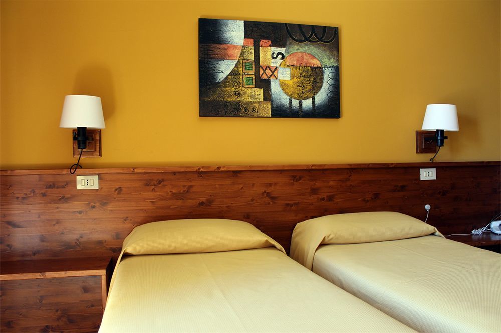 Hotel Jonio Lido di Noto Buitenkant foto